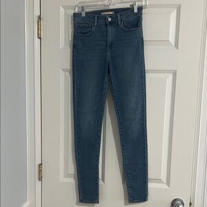 Levi’s 720 high rise super skinny jeans